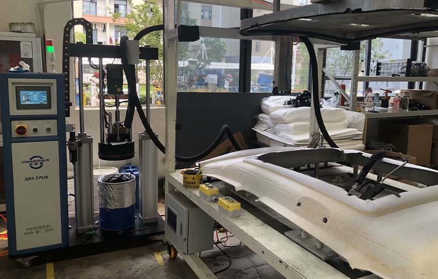 汽车内饰行业-汽车顶棚涂胶